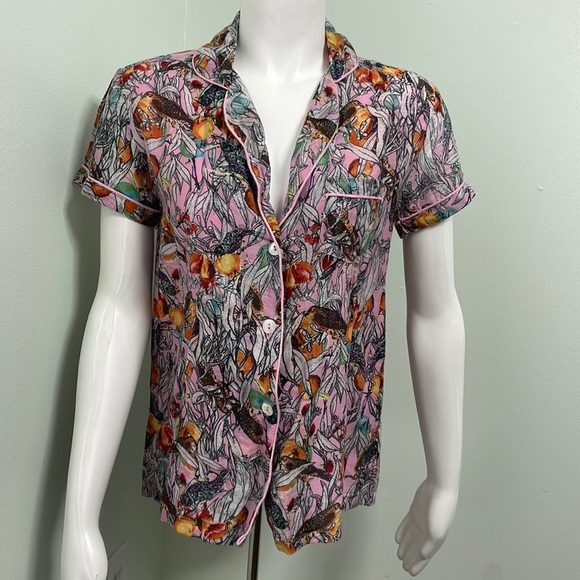 Plum Pretty Sugar Pink Bird Print Pajama Top - Picture 1 of 9